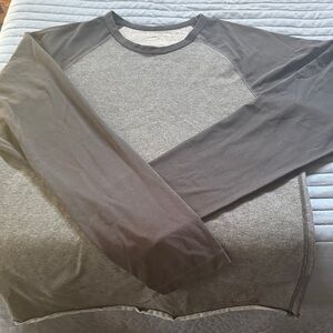 Horny Toad Outfitters Charcoal and Light Gray Long Sleeve Tee